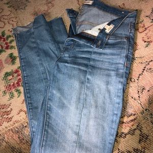 Madewell 9” High Rise Skinny sz 29
